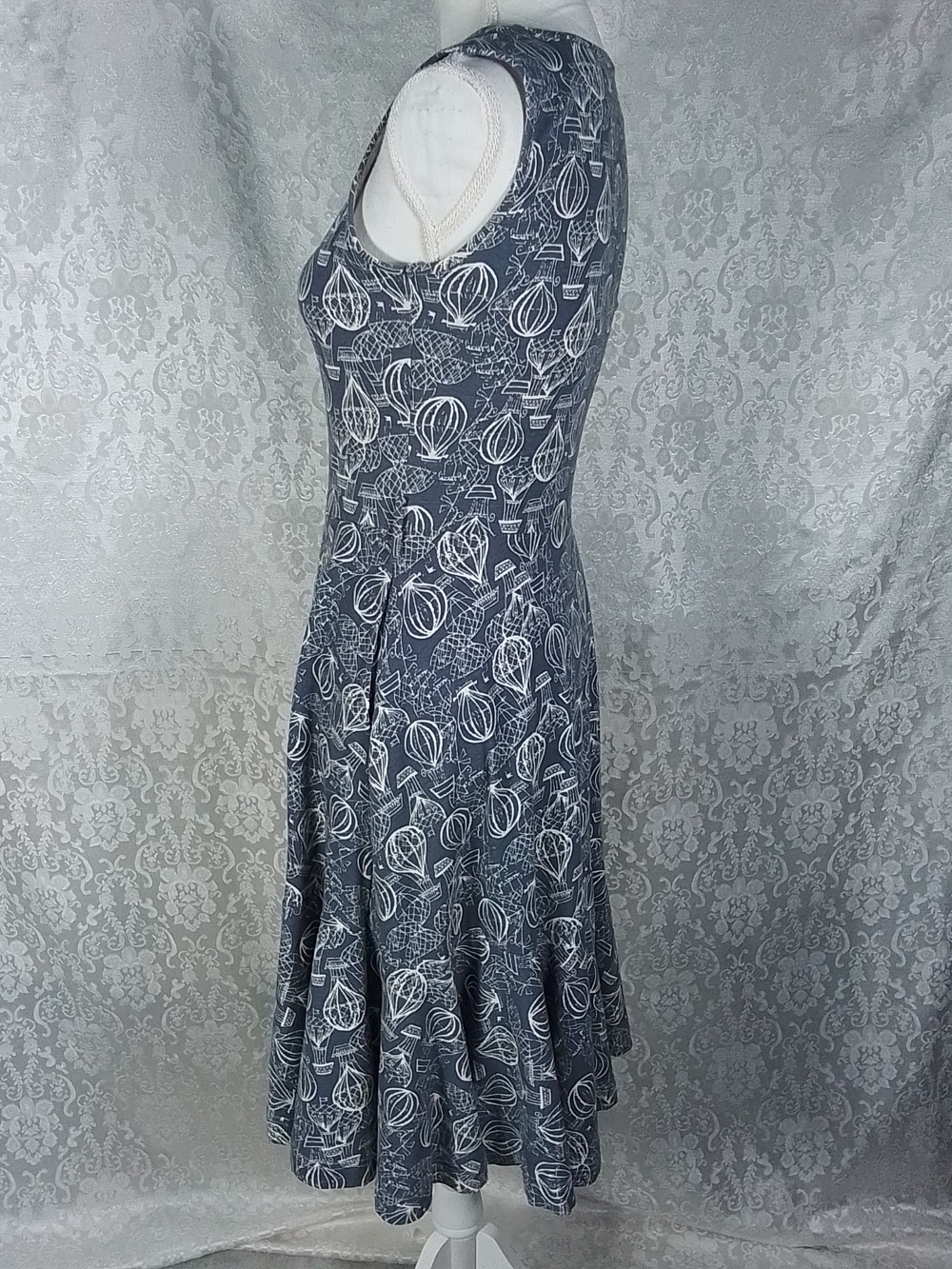Effie's Heart blue gray sleeveless hot - air balloon-print fit & flare dress M - Picture 3 of 5